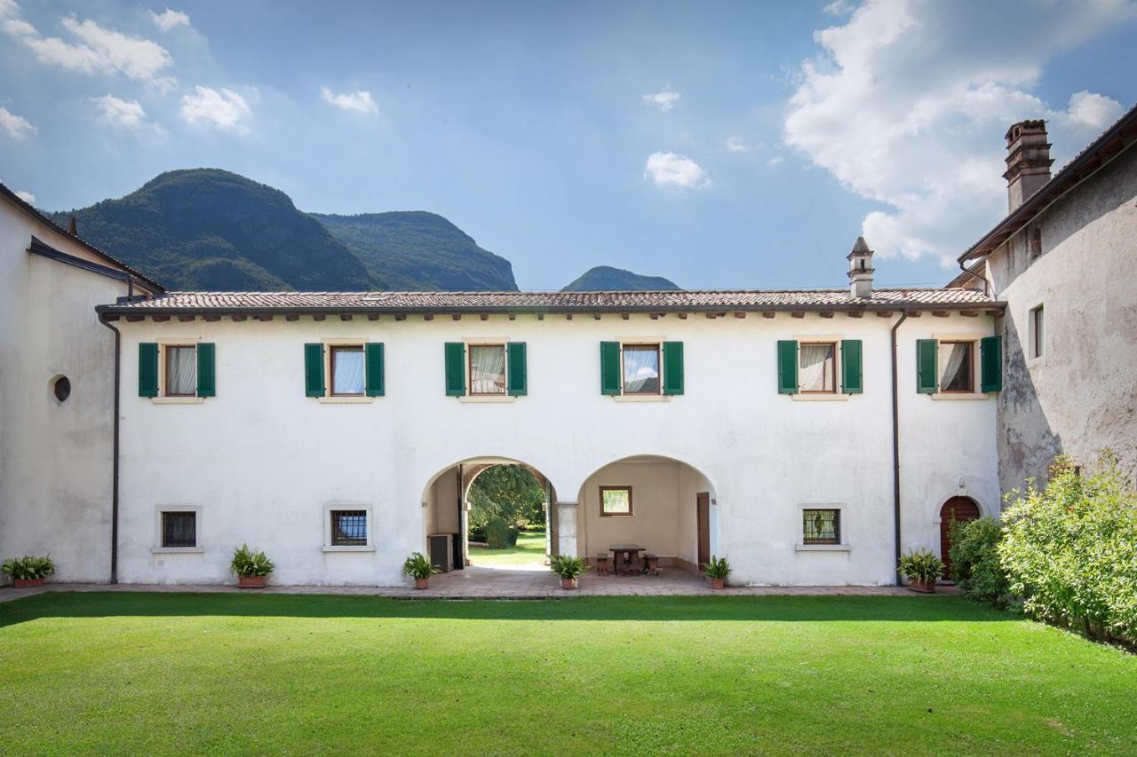 Villa Brignoli Rivalta di Brentino エクステリア 写真